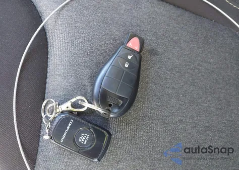 2017 Jeep Cherokee Sport 4X4 from USA, damaged, VIN 1C4PJMAS4HW584480